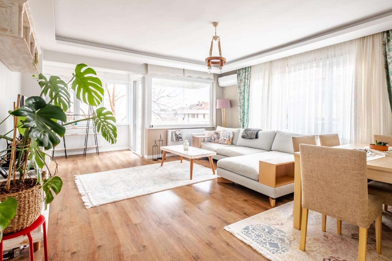 Vibrant Flat With Balcony In Maltepe Apartment Istanbul Exterior photo