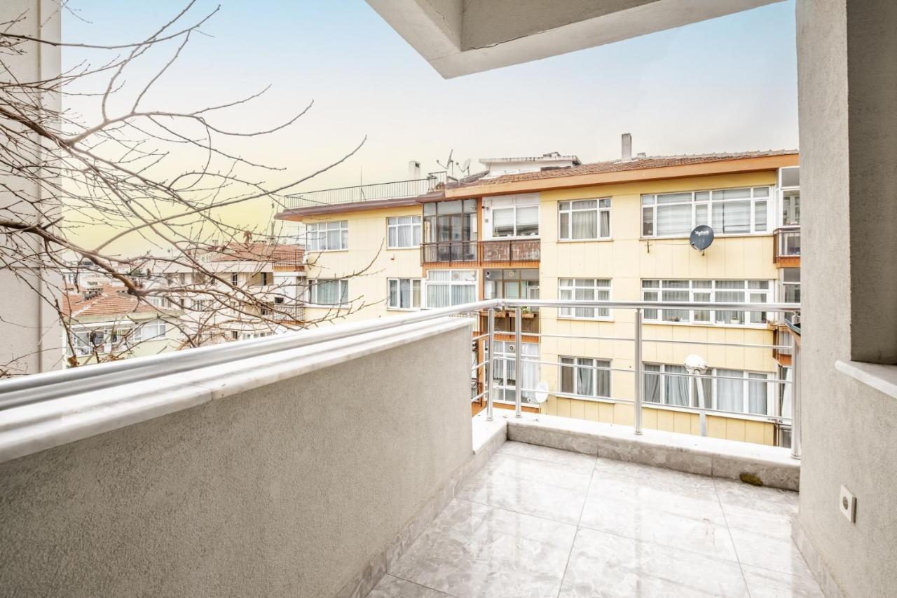 Vibrant Flat With Balcony In Maltepe Apartment Istanbul Exterior photo